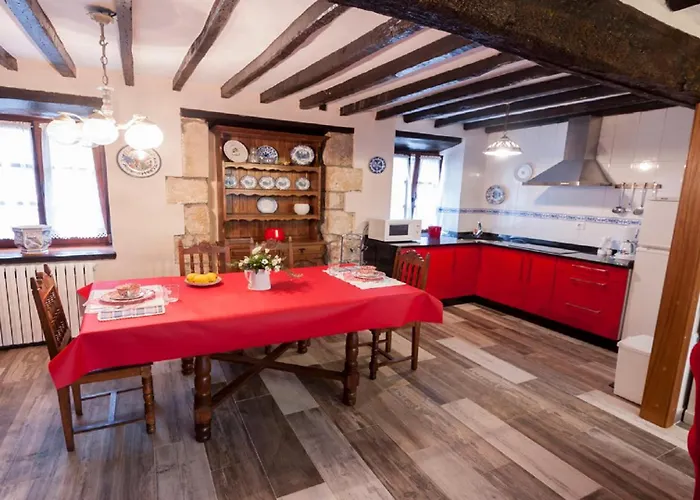 Casa Piedra * Comillas